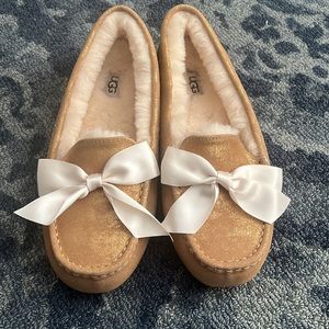 Ugg Ainsley Slippers